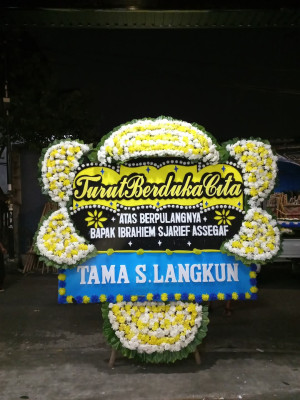 Papan Bunga Duka di Krambilsawit